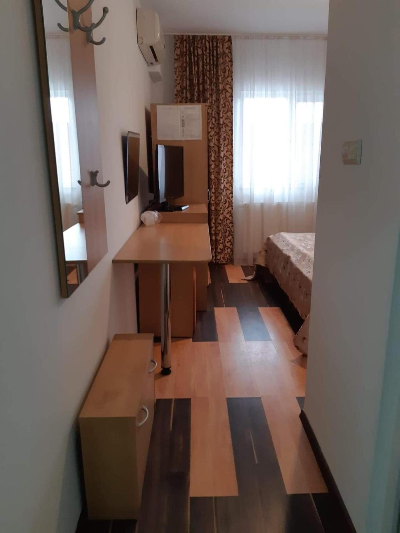 Hotel Mya Bistrita  Ruang foto